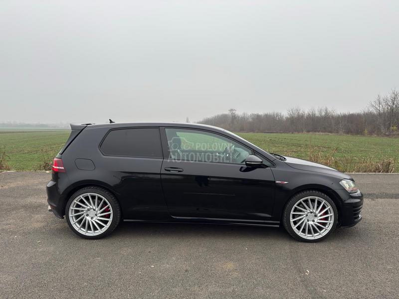 Volkswagen Golf 7 2.0 GTI PERFORMANCE