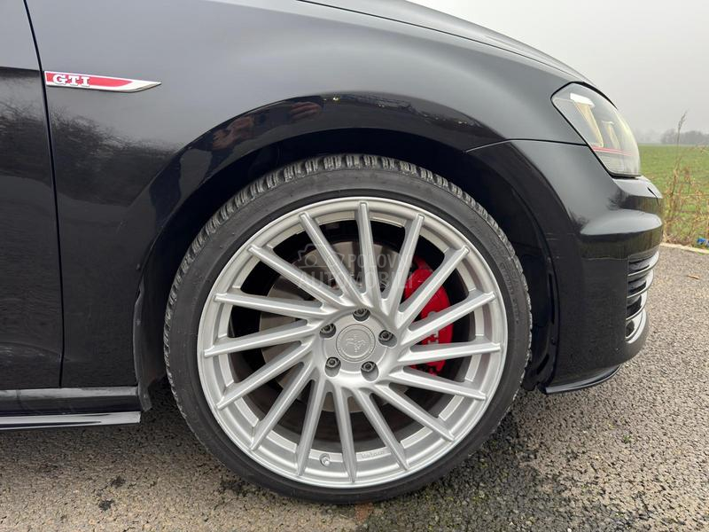 Volkswagen Golf 7 2.0 GTI PERFORMANCE