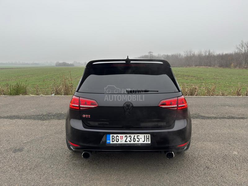Volkswagen Golf 7 2.0 GTI PERFORMANCE