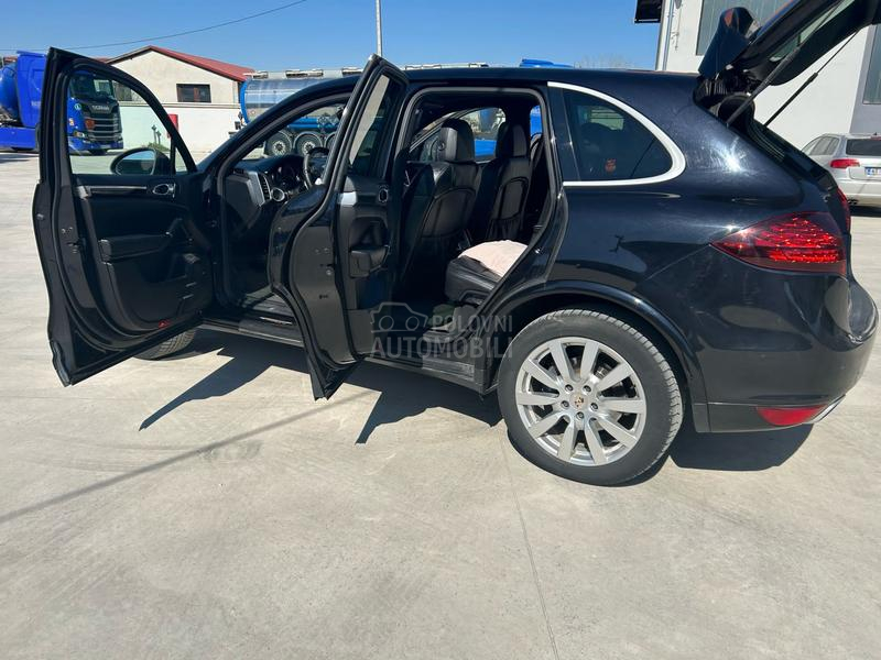 Porsche Cayenne 2.0