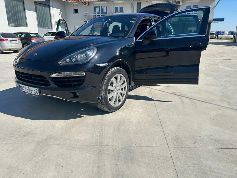 Porsche Cayenne 2.0