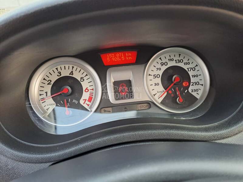 Renault Clio 1.2 CH 153000 k.m