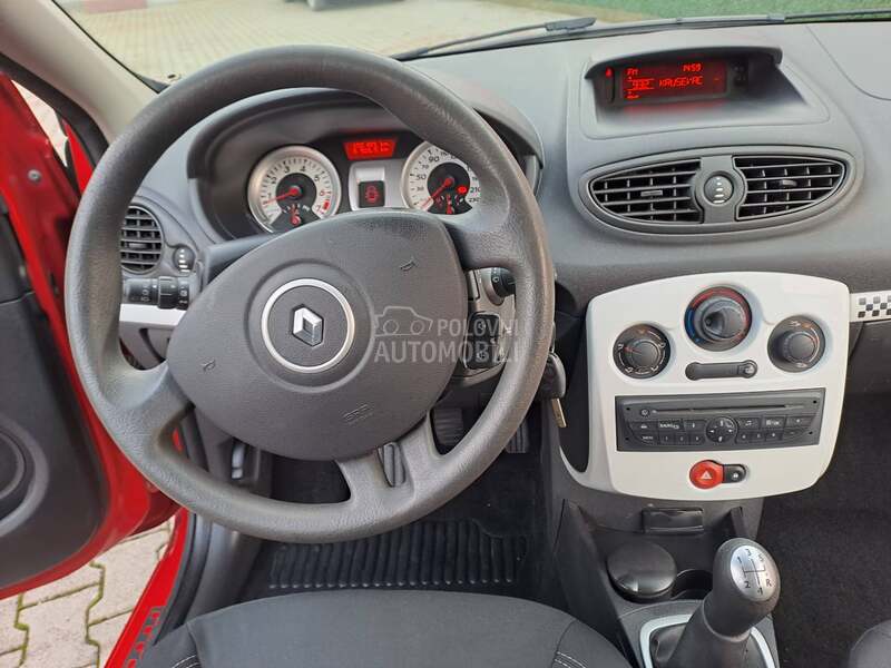 Renault Clio 1.2 CH 153000 k.m