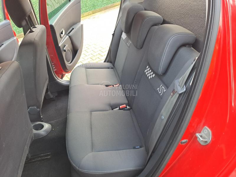 Renault Clio 1.2 CH 153000 k.m