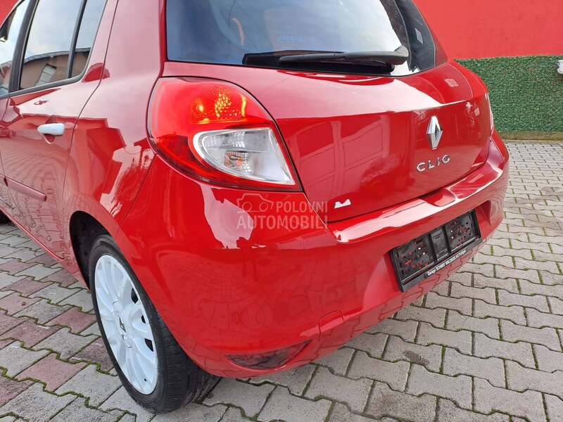 Renault Clio 1.2 CH 153000 k.m