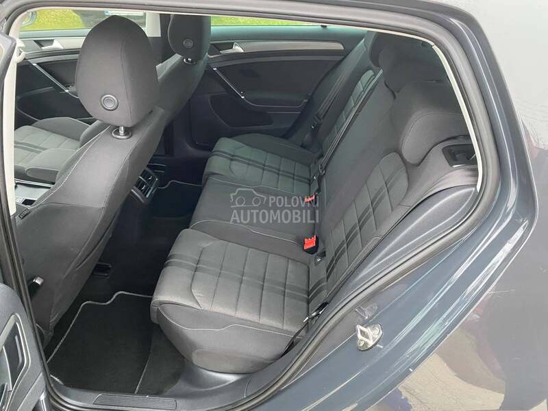 Volkswagen Golf 7 1.2tsi