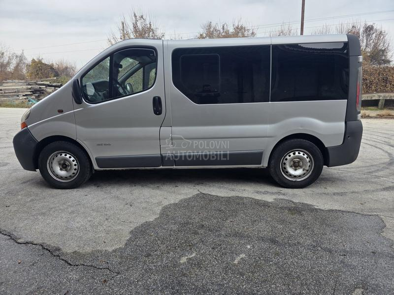 Renault Trafic 