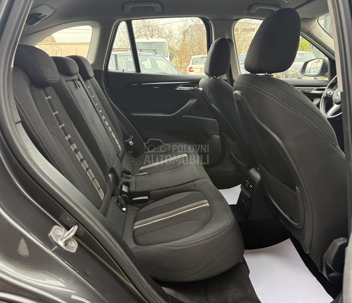 BMW X1 16D xLINE/LED/AUT