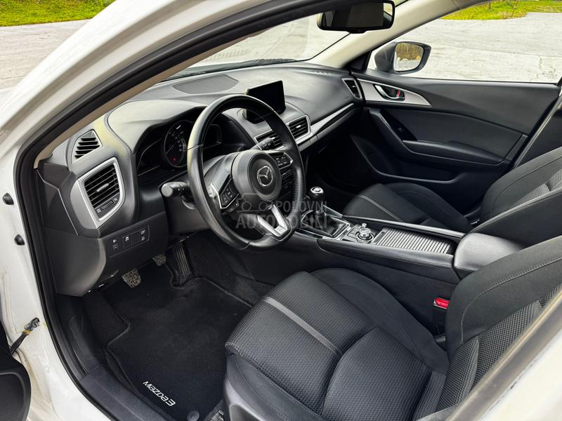 Mazda 3 SkyActiv