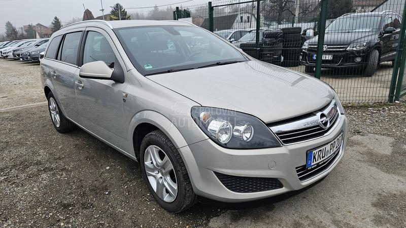Opel Astra H 1.4B