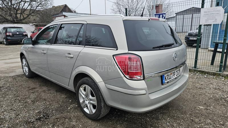 Opel Astra H 1.4B