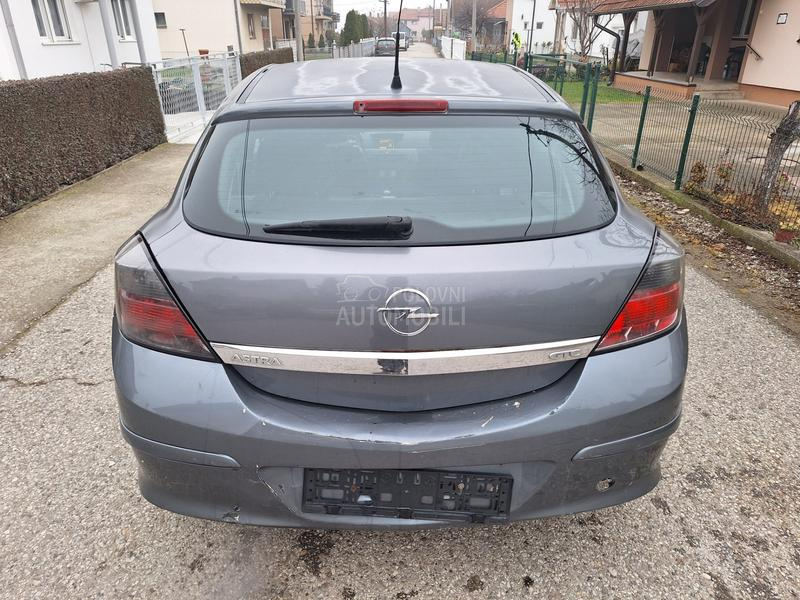Opel Astra H 1.7 cdti