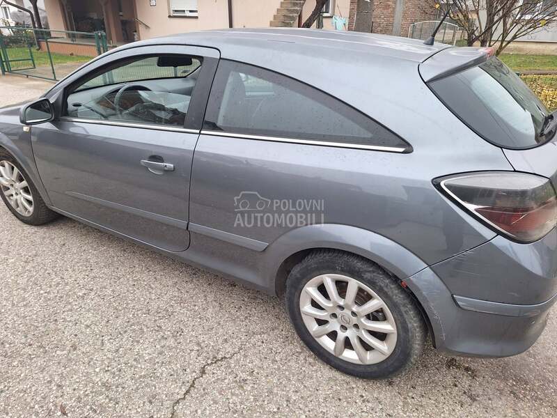 Opel Astra H 1.7 cdti