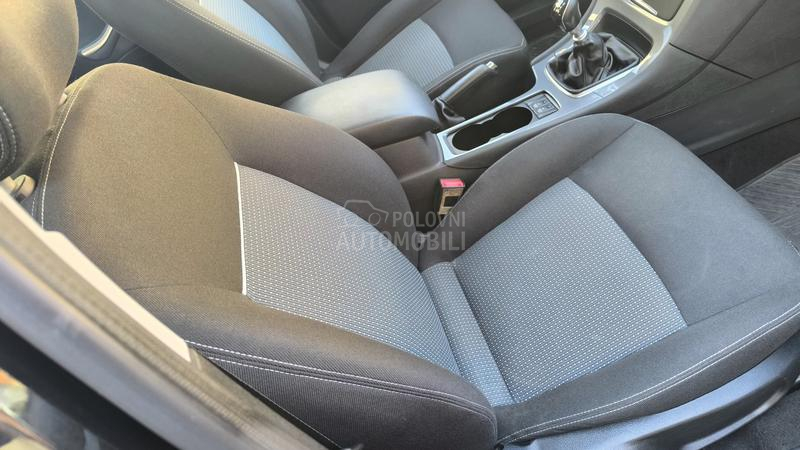 Ford Mondeo 1.6 Tdci citaaj