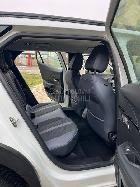 Peugeot 2008 Allure O.R.G.K.M