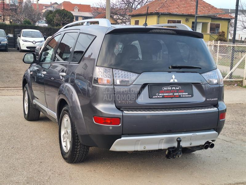 Mitsubishi Outlander 