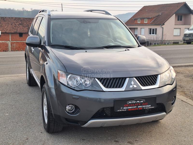 Mitsubishi Outlander 