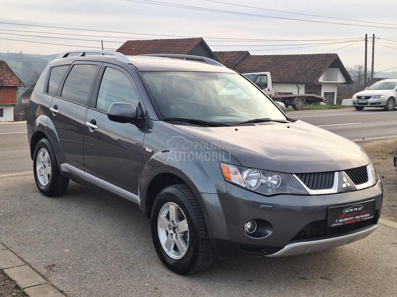 Mitsubishi Outlander 