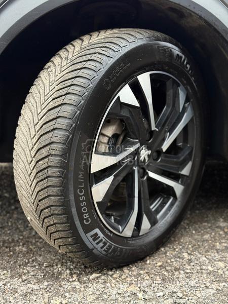 Peugeot 2008 RATA 240E