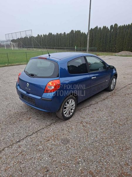 Renault Clio 1.5 DCI