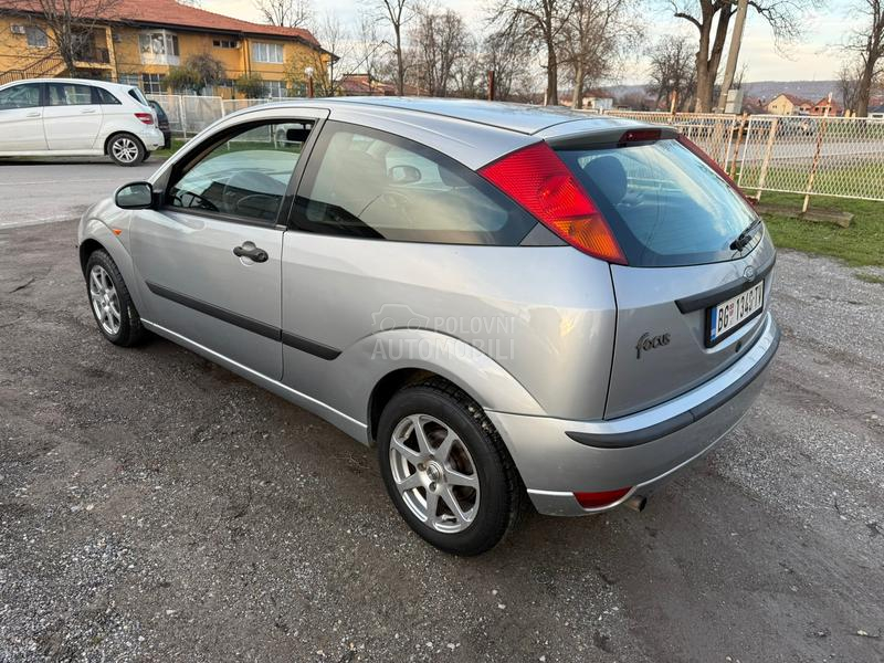 Ford Focus 1.4i