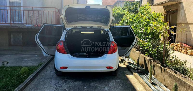 Kia cee`d 1.4