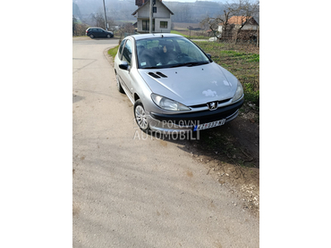 Peugeot 206 