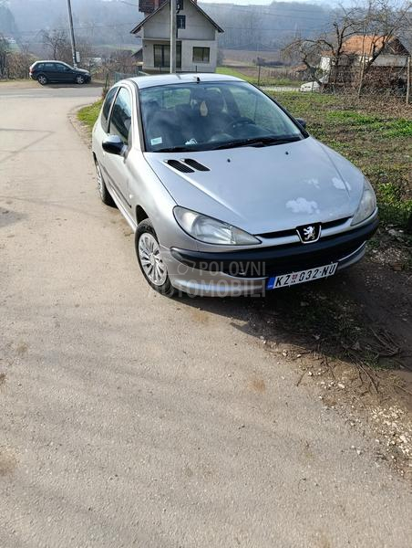 Peugeot 206 