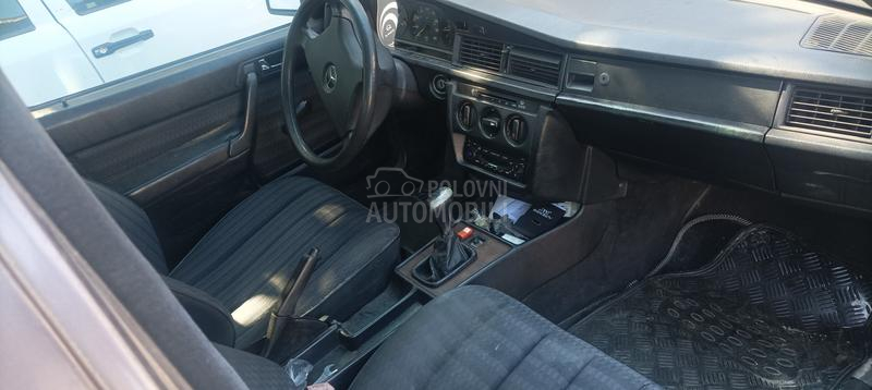 Mercedes Benz 190 190D