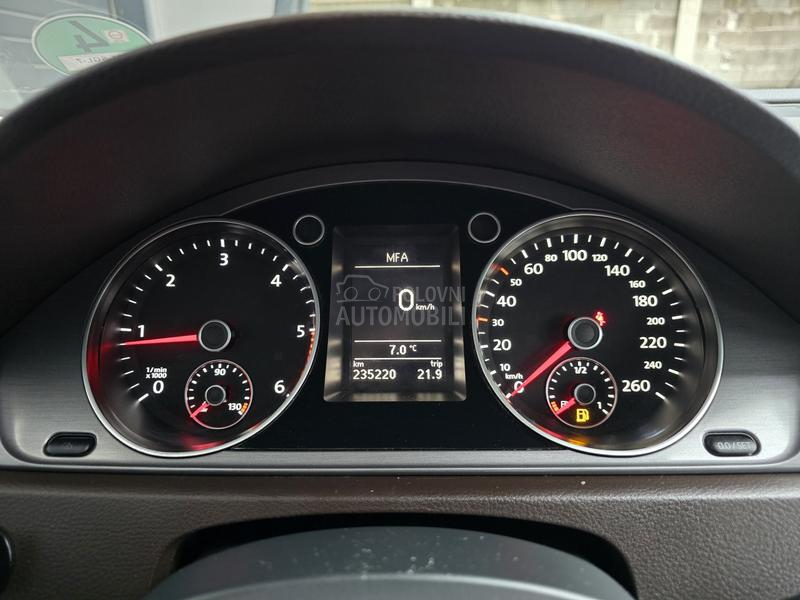 Volkswagen Passat B7 2.0 TDI DSG