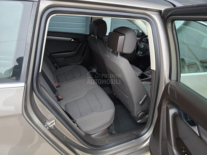 Volkswagen Passat B7 2.0 TDI DSG
