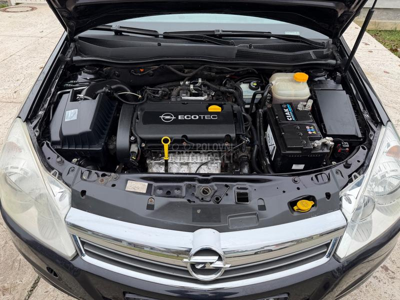 Opel Astra H 1.6 16v ENJOY
