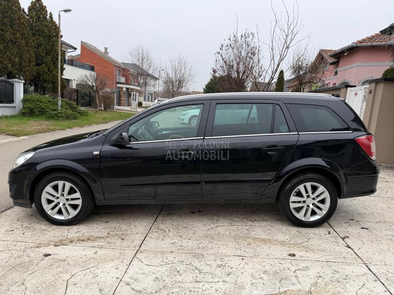 Opel Astra H 1.6 16v ENJOY