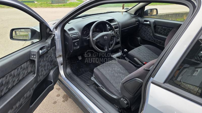 Opel Astra G 