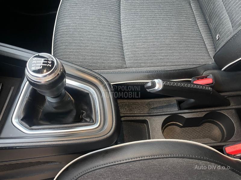 Renault Clio 1.0 Intens Srbija