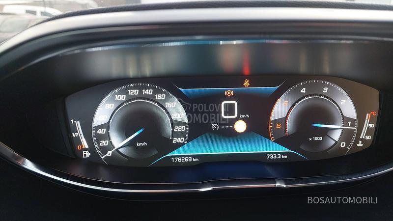 Peugeot 5008 1.5 Hdi Alure