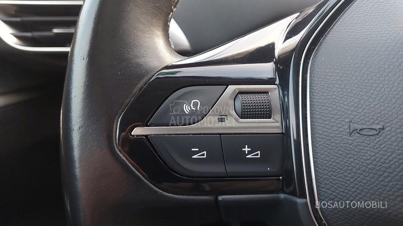 Peugeot 5008 1.5 Hdi Alure