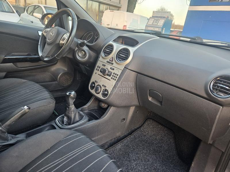 Opel Corsa D 1.3 cdti