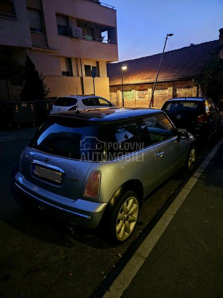 MINI Cooper 
