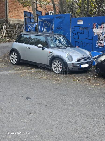 MINI Cooper 