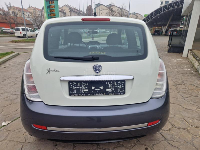 Lancia Ypsilon 1.4 TNG