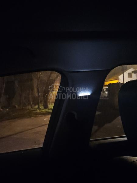 BMW 320 Harman kardonHead UP