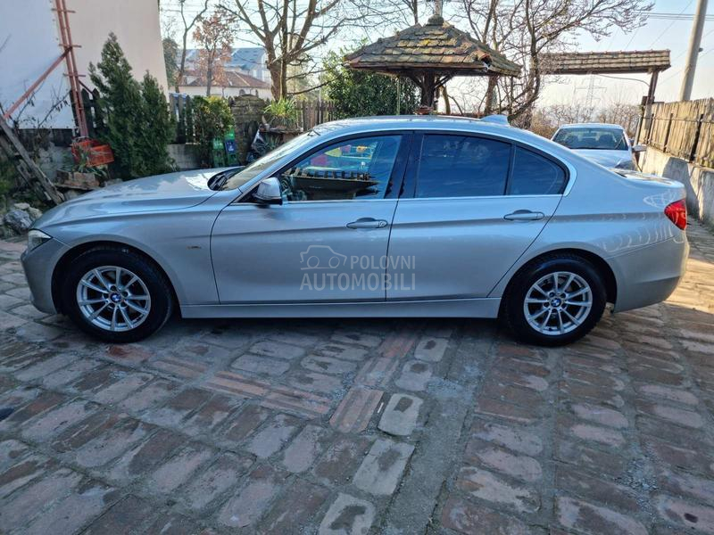 BMW 320 Harman kardonHead UP