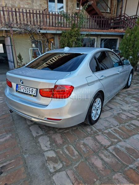 BMW 320 Harman kardonHead UP