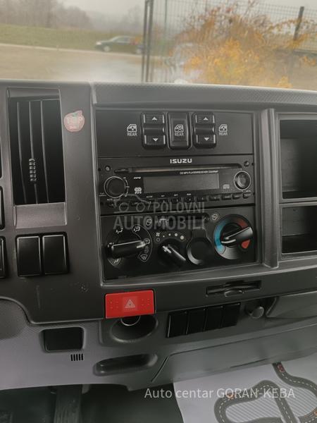 Isuzu Nkr85 