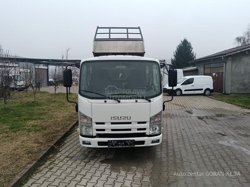 Isuzu Nkr85 