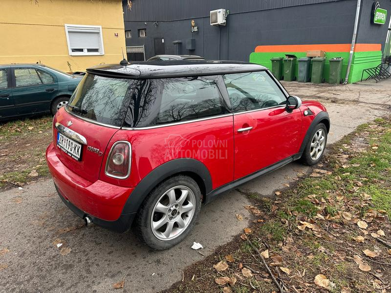 MINI Cooper 