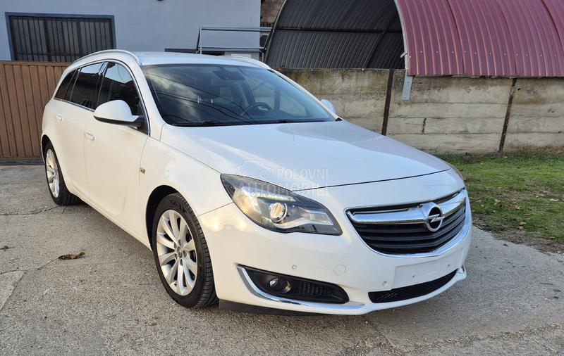 Opel Insignia 2.0CDTI   C.O.S.M.O