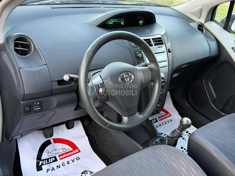 Toyota Yaris 1.3 T O P