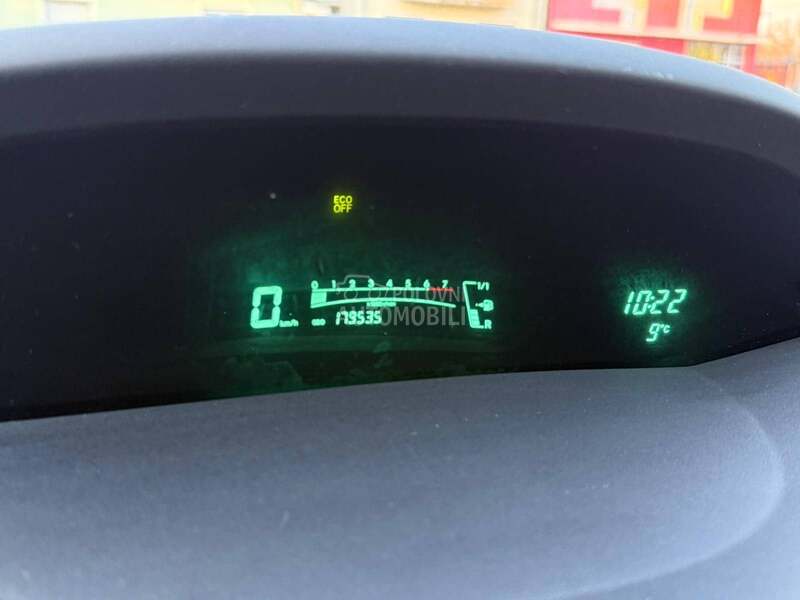 Toyota Yaris 1.3 T O P